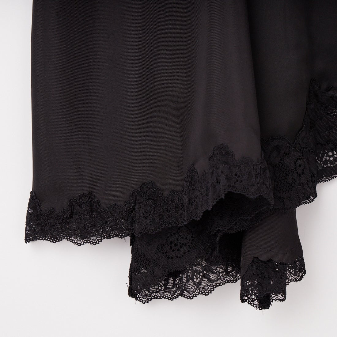 SOPHIE TALKS ABOUT THE WEATHER [ソフィートークスアバウトザウェザー] レースドレス [COM-26S-OP02] BLACK