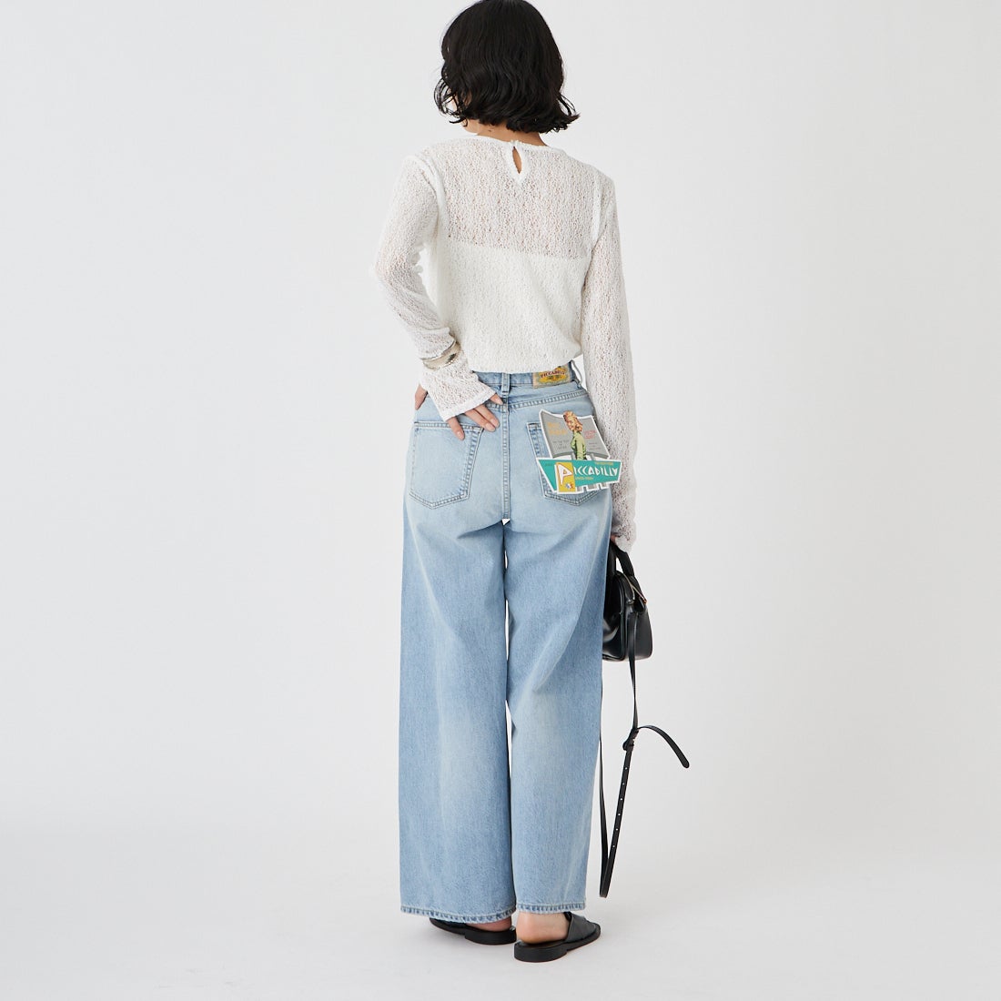 &g'aime [アンジェム] レースカットトップス [988-68100] ﾎﾜｲﾄ &&モデル身長：162cm 着用サイズ：F&&