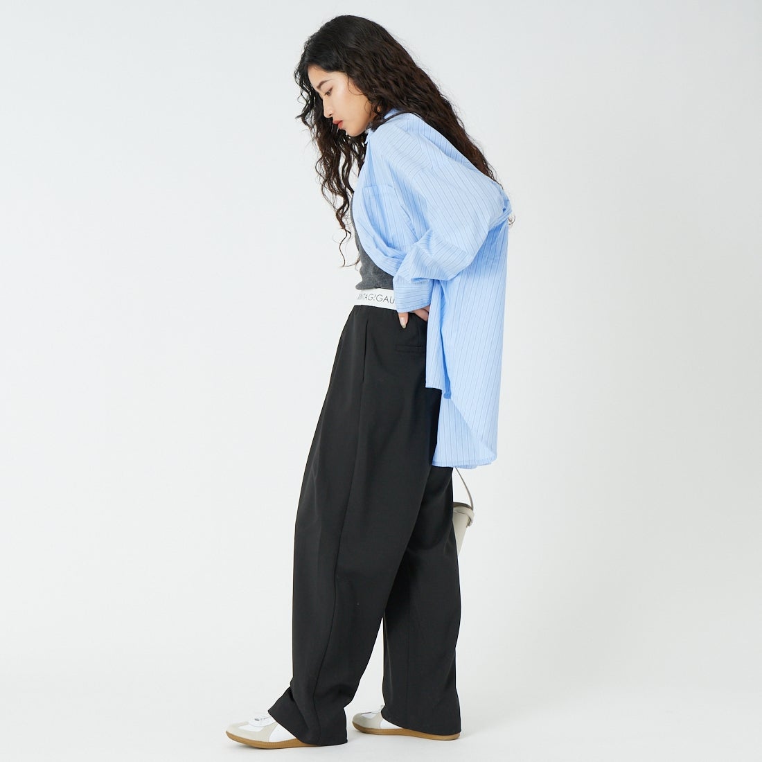 Margaux vintage [マルゴーヴィンテージ] ウエストロゴタックパンツ [MG-PT-26007-S] BLACK &&モデル身長：162cm 着用サイズ：F&&