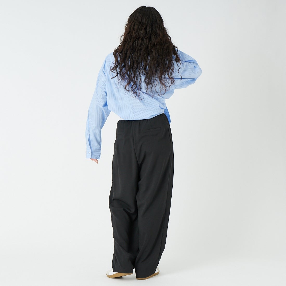 Margaux vintage [マルゴーヴィンテージ] ウエストロゴタックパンツ [MG-PT-26007-S] BLACK &&モデル身長：162cm 着用サイズ：F&&