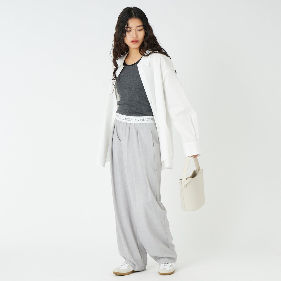 Margaux vintage [マルゴーヴィンテージ] ウエストロゴタックパンツ [MG-PT-26007-S] LGRAY &&モデル身長：162cm 着用サイズ：F&&