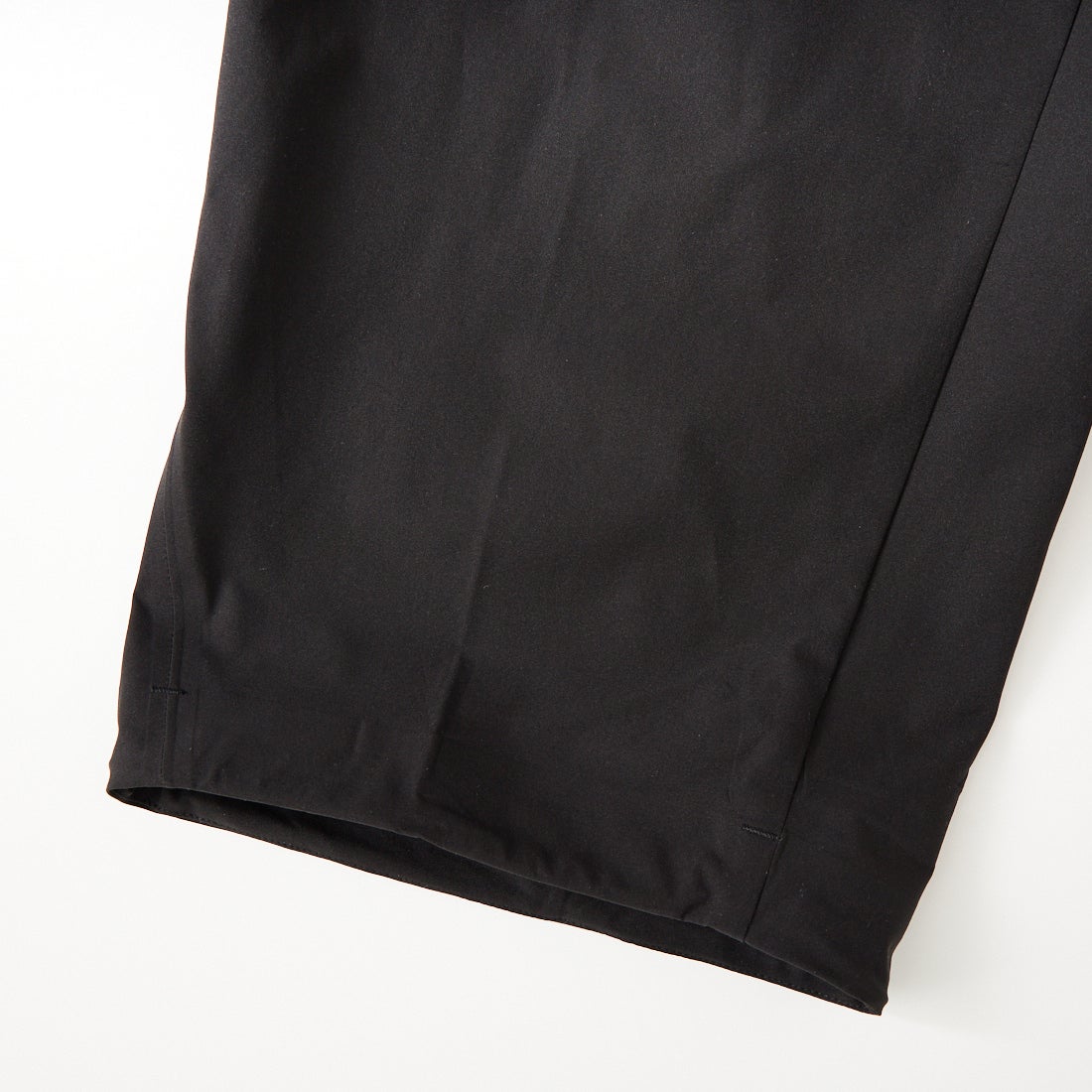 DESCENTE ALLTERRAIN [デサントオルテライン] シームレスストレッチワイドカーゴパンツ [DU6SLPA2M] BK00