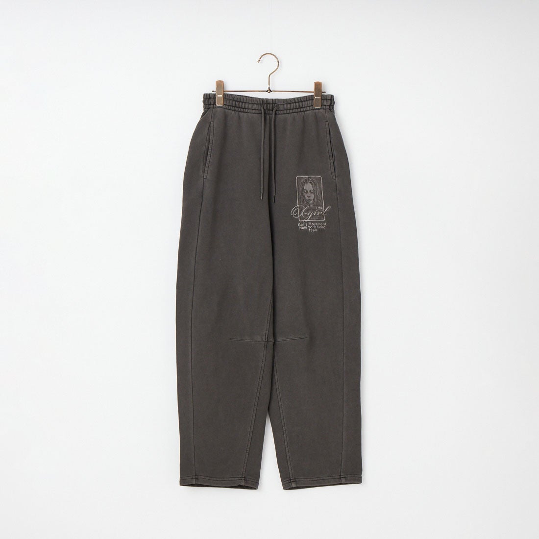 X-girl [エックスガール] ピグメントダイ フェイス&ロゴスクエアパッチ スウェットパンツ [105261031005] BLACK