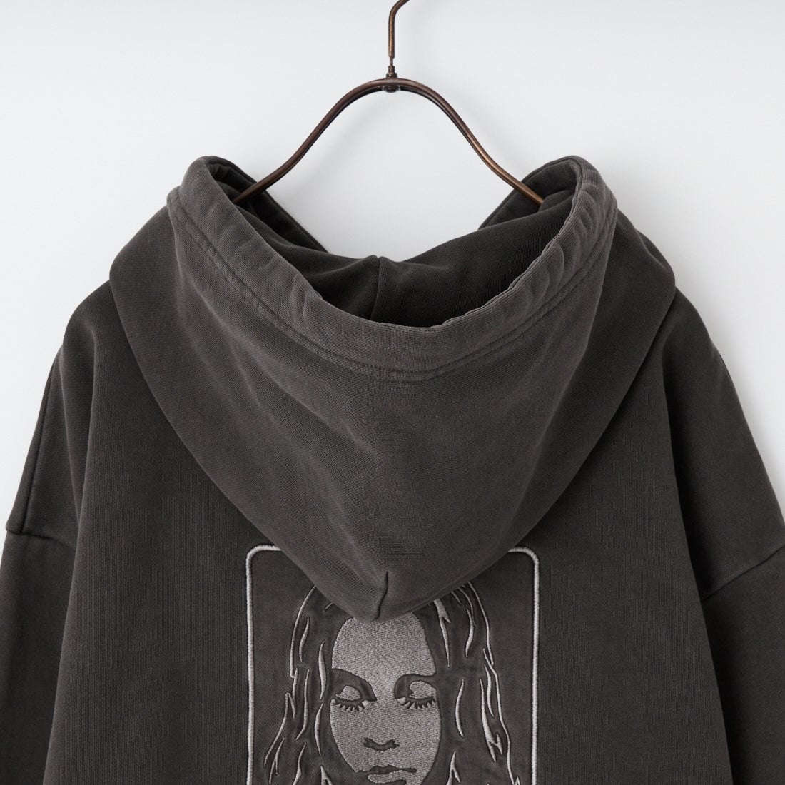 X-girl [エックスガール] ピグメントダイ フェイス&ロゴスクエアパッチ ジップアップフーディ [105261012014] BLACK