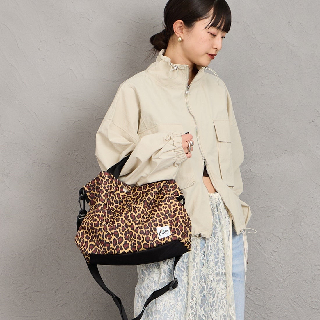 77 LEOPARD