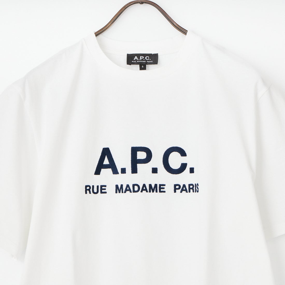 A.P.C. [アー・ペー・セー] APCロゴTシャツ [T-SHIRT-RUE-MADAME-2] 90 BLANC