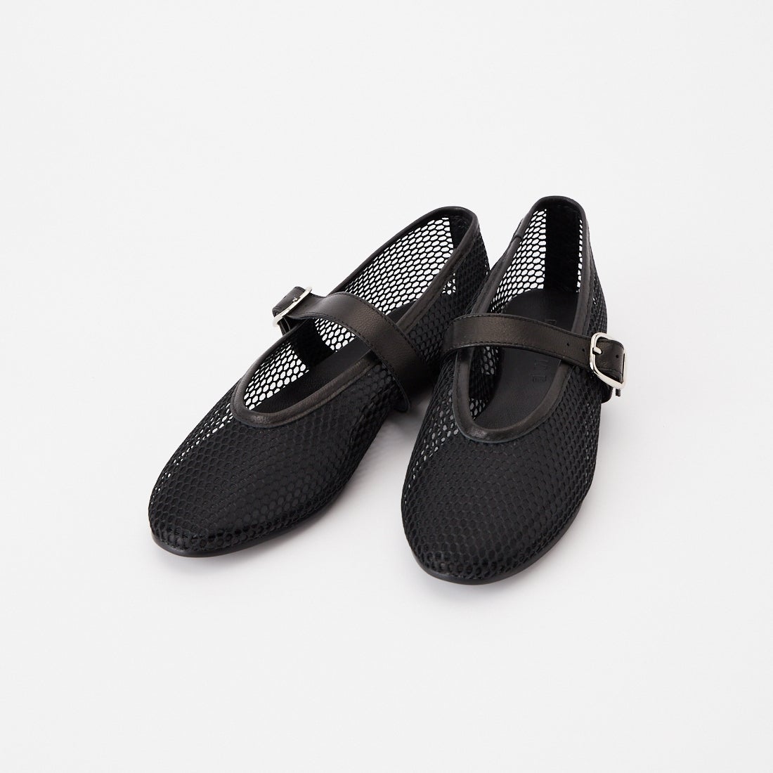 REMME [レメ] ストラップメッシュフラットシューズ [ZH-25S042-ME] BLACK MESH