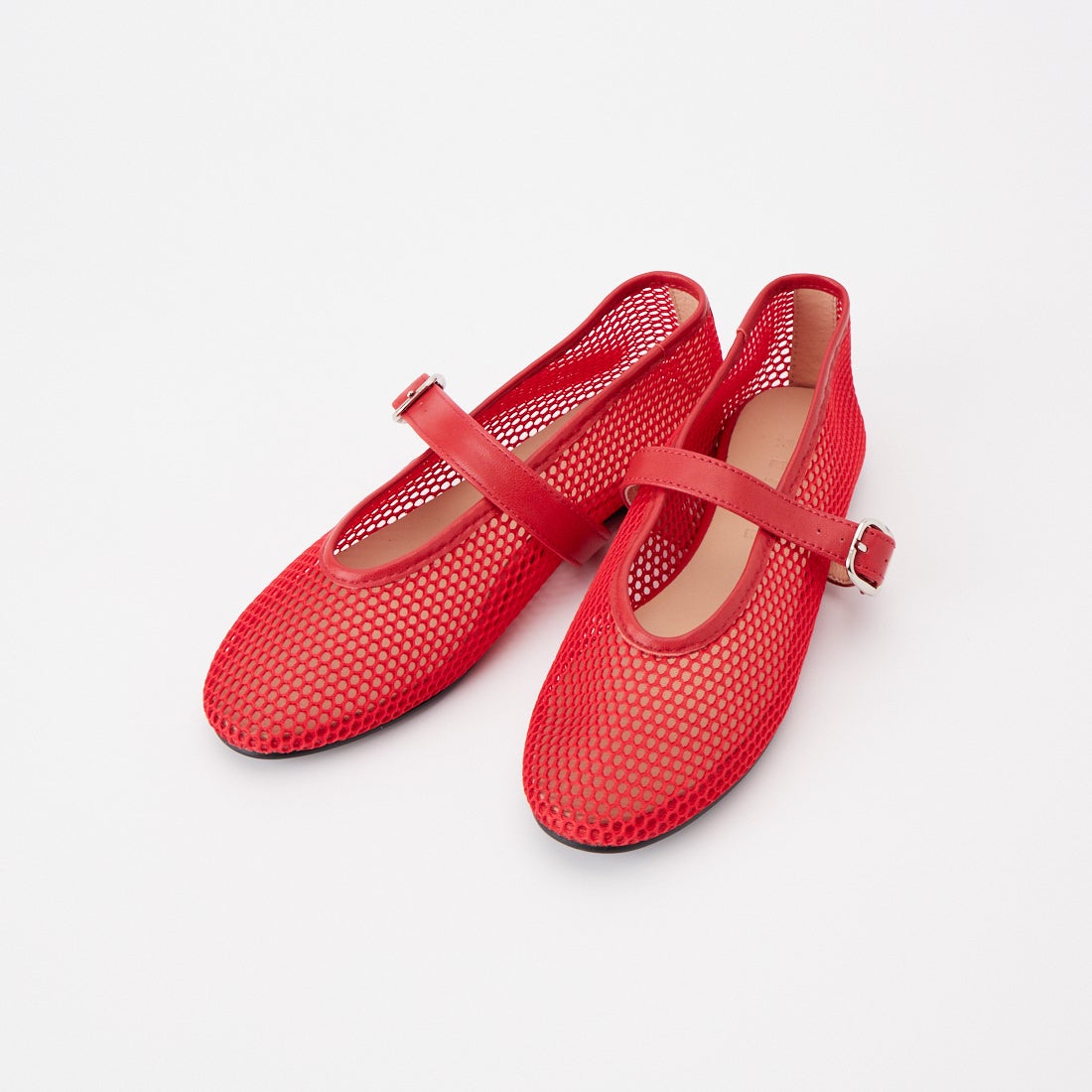 REMME [レメ] ストラップメッシュフラットシューズ [ZH-25S042-ME] RED MESH