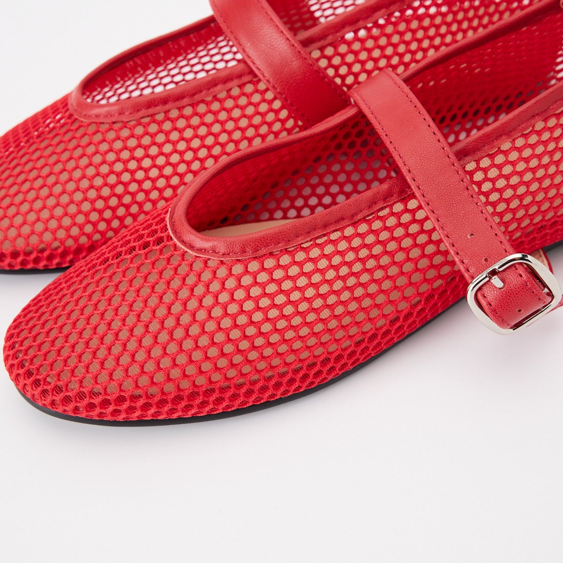 REMME [レメ] ストラップメッシュフラットシューズ [ZH-25S042-ME] RED MESH