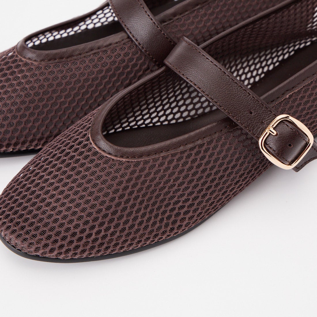 REMME [レメ] ストラップメッシュフラットシューズ [ZH-25S042-ME] BROWN MESH