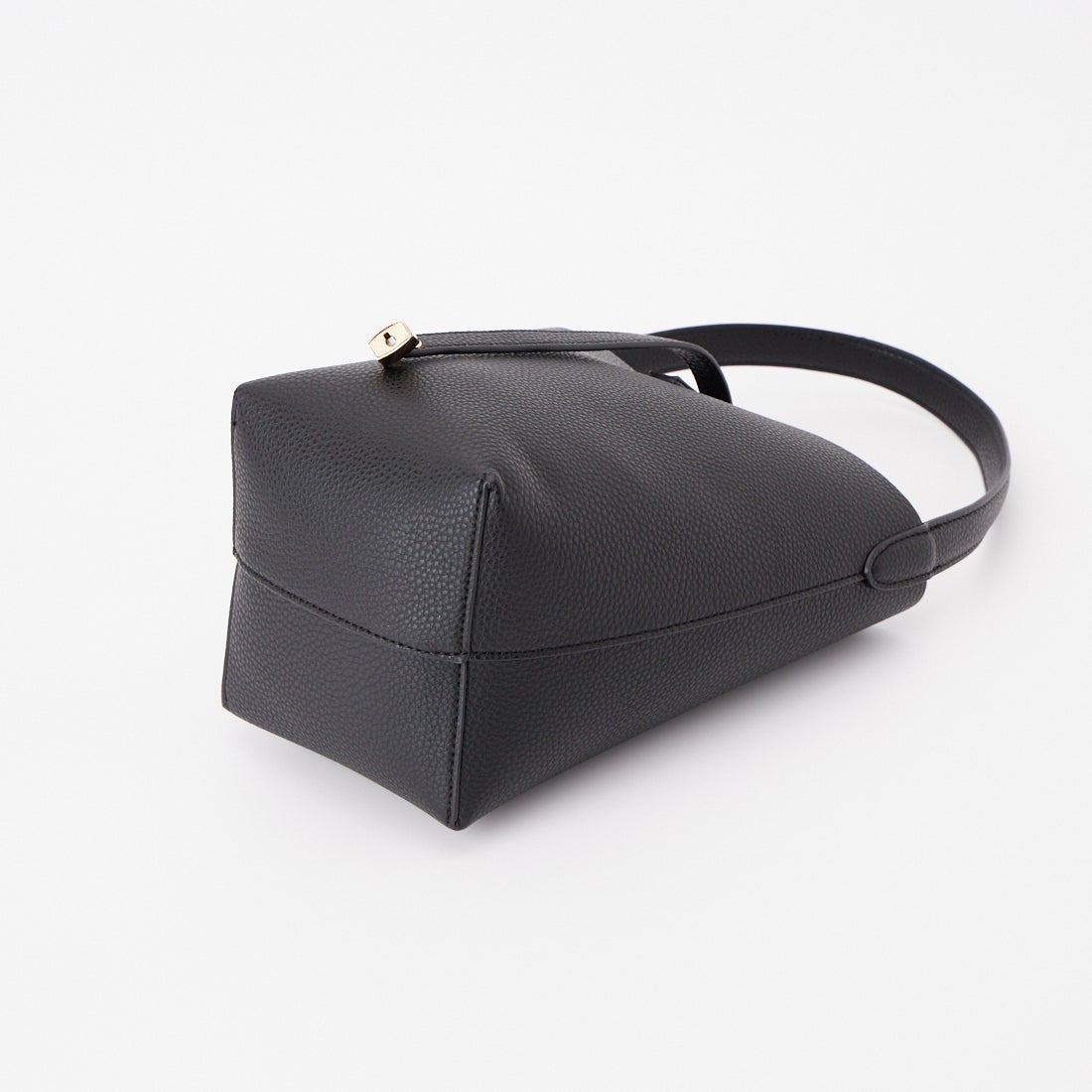 VELETTO [ヴェレット] バケツトートバッグ [CE-25042-PU] BLACK