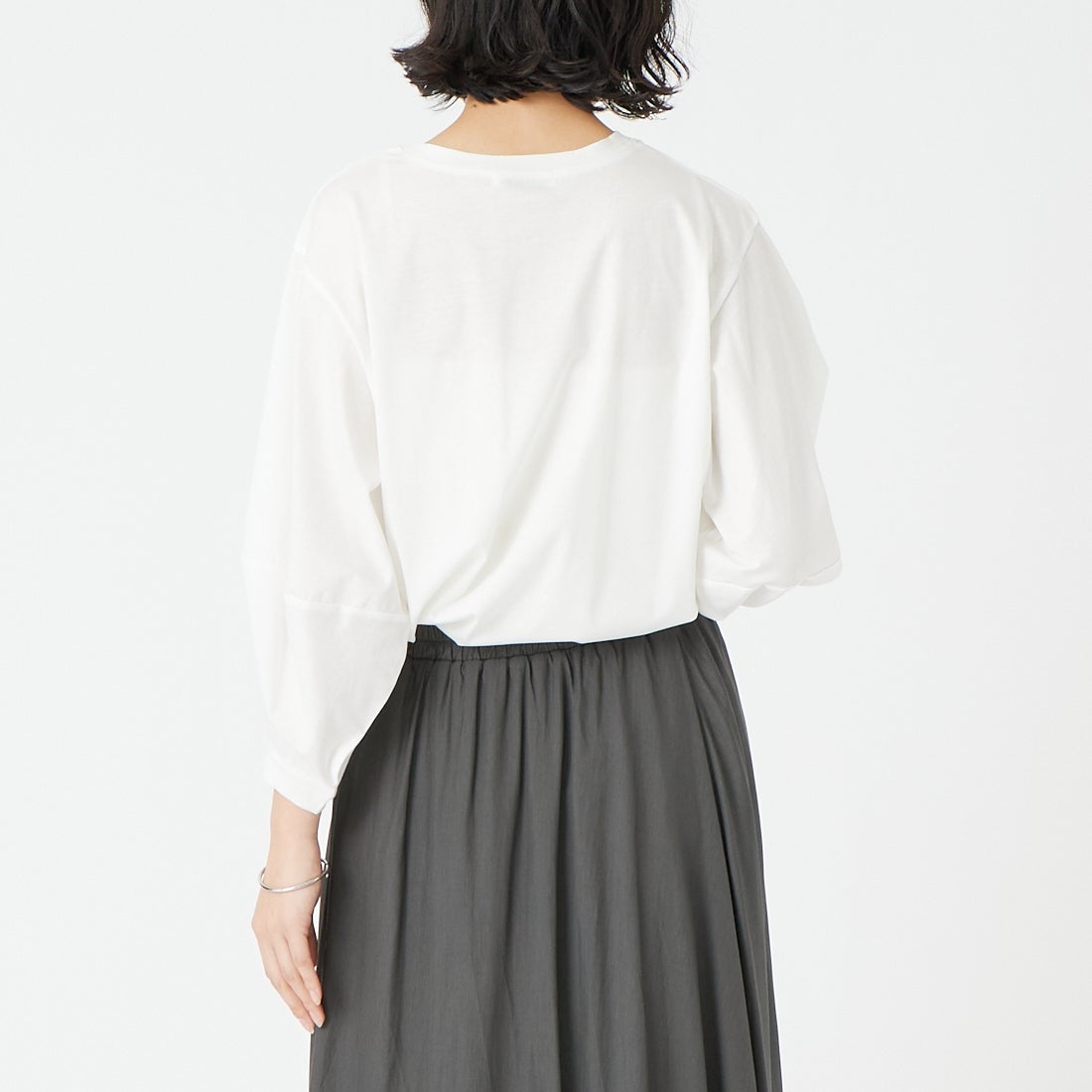 Jf Ready Made [ジェイエフレディメイド] ランタンスリーブシルケットTシャツ [3211105] 104 ｵﾌｼﾛ &&モデル身長：162cm 着用サイズ：F&&