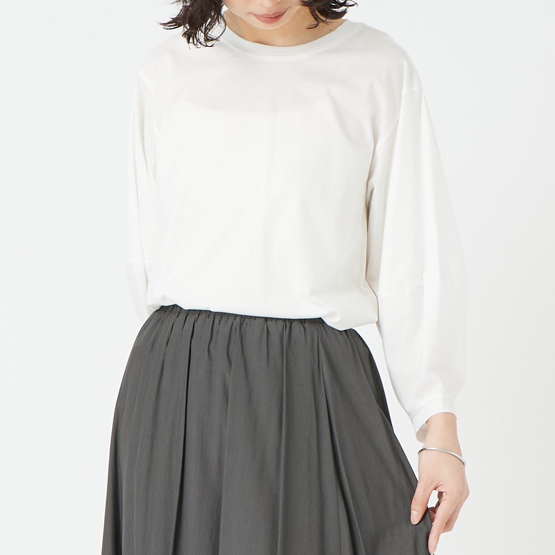 Jf Ready Made [ジェイエフレディメイド] ランタンスリーブシルケットTシャツ [3211105] 104 ｵﾌｼﾛ &&モデル身長：162cm 着用サイズ：F&&