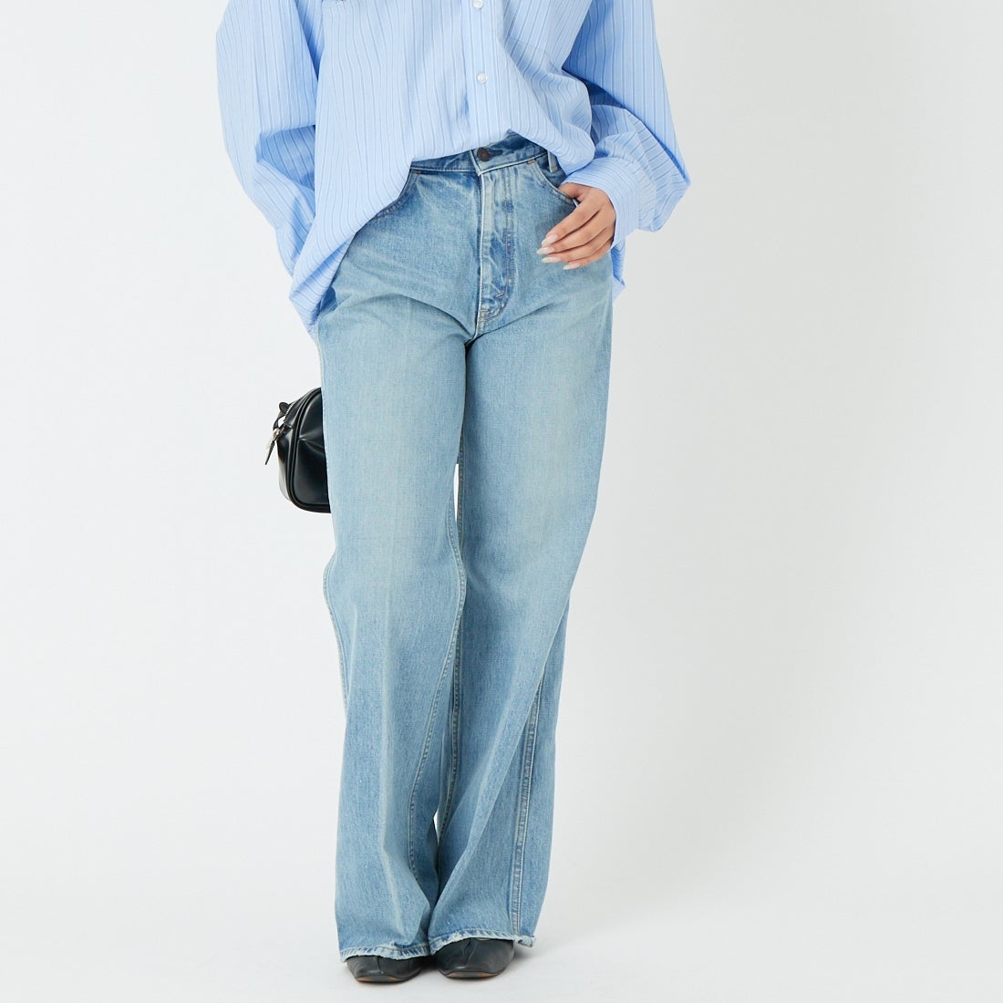 THE SHINZONE [ザ シンゾーン] パリジェンヌ デニムパンツ TYPE-2 [26SMSPA09] 83 BLUE &&モデル身長：162cm 着用サイズ：34&&