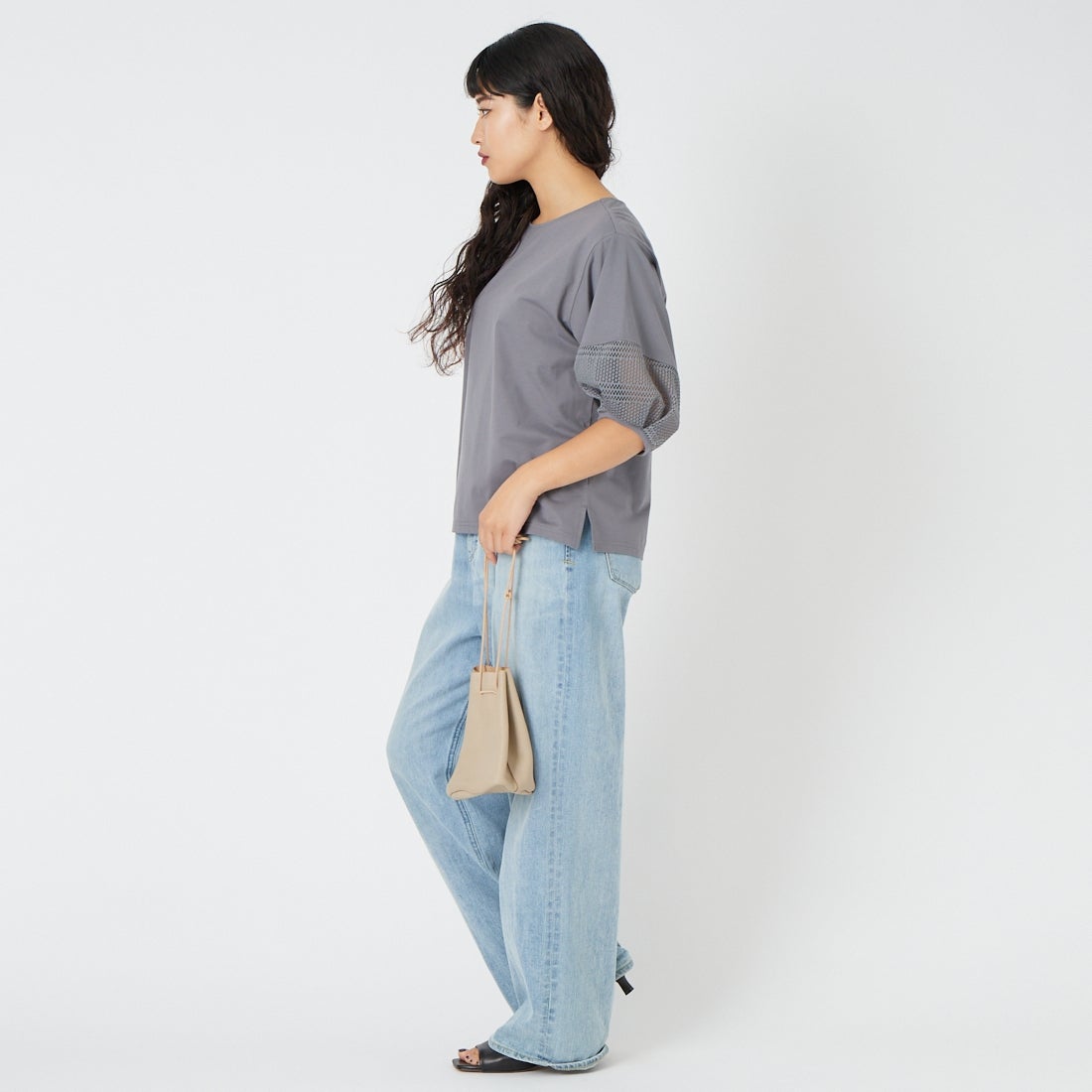 Jf Ready Made [ジェイエフレディメイド] 袖レース切替シルケットTシャツ [3211104] 802 ﾁｬｺｰﾙ &&モデル身長：162cm 着用サイズ：F&&