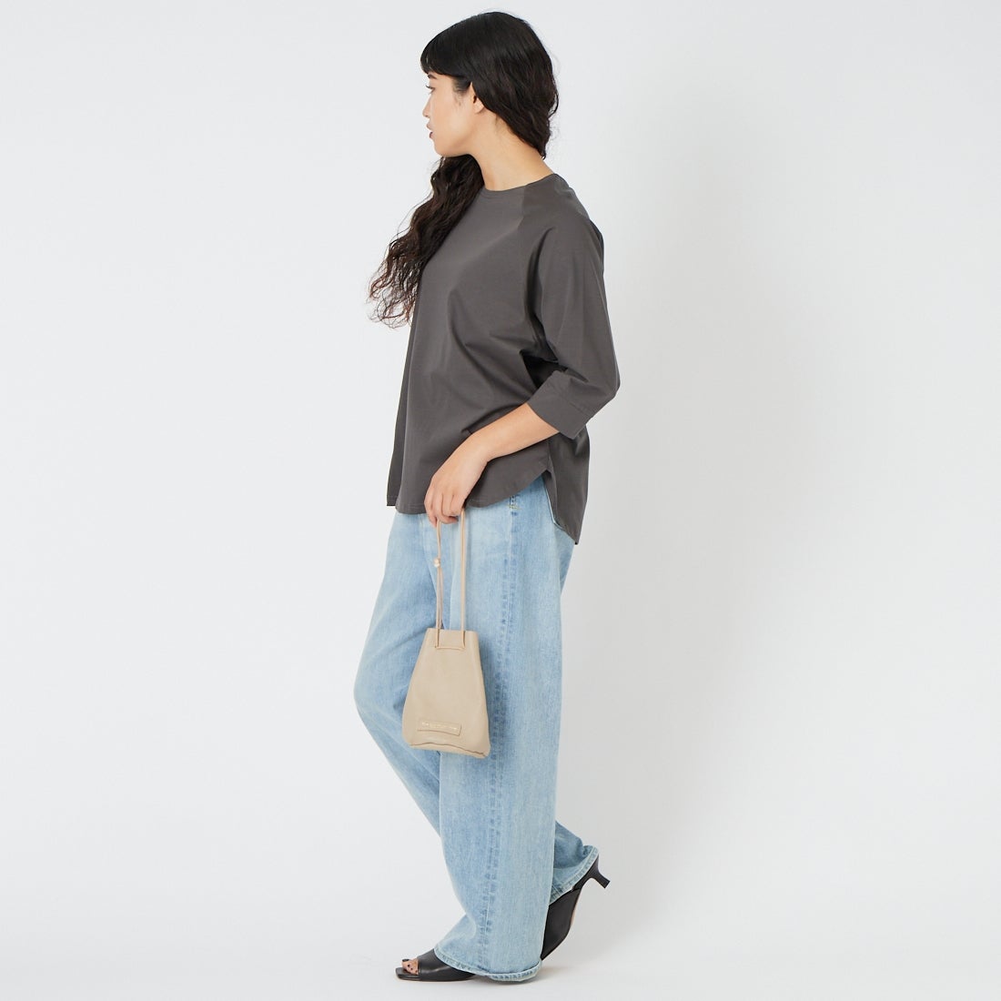 Jf Ready Made [ジェイエフレディメイド] シルケット天竺ラグラン7分袖Tシャツ [3211106] 802 ﾁｬｺｰﾙ &&モデル身長：162cm 着用サイズ：F&&