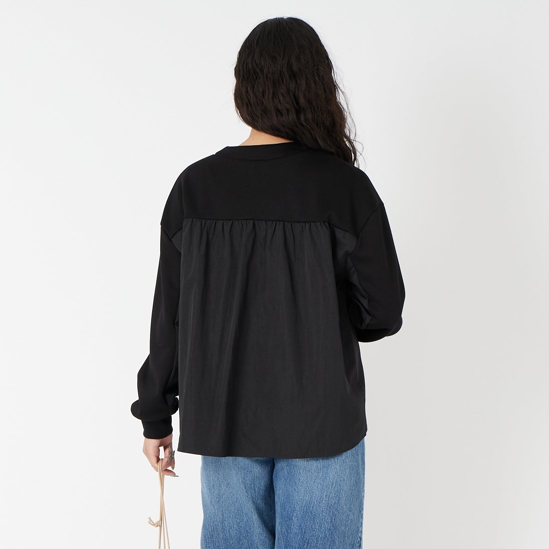 Jf Ready Made [ジェイエフレディメイド] ダンボール切替カーディガン [8560316-02] 03 ﾌﾞﾗｯｸ &&モデル身長：162cm 着用サイズ：F&&