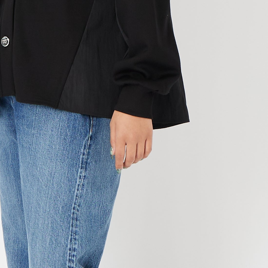 Jf Ready Made [ジェイエフレディメイド] ダンボール切替カーディガン [8560316-02] 03 ﾌﾞﾗｯｸ &&モデル身長：162cm 着用サイズ：F&&