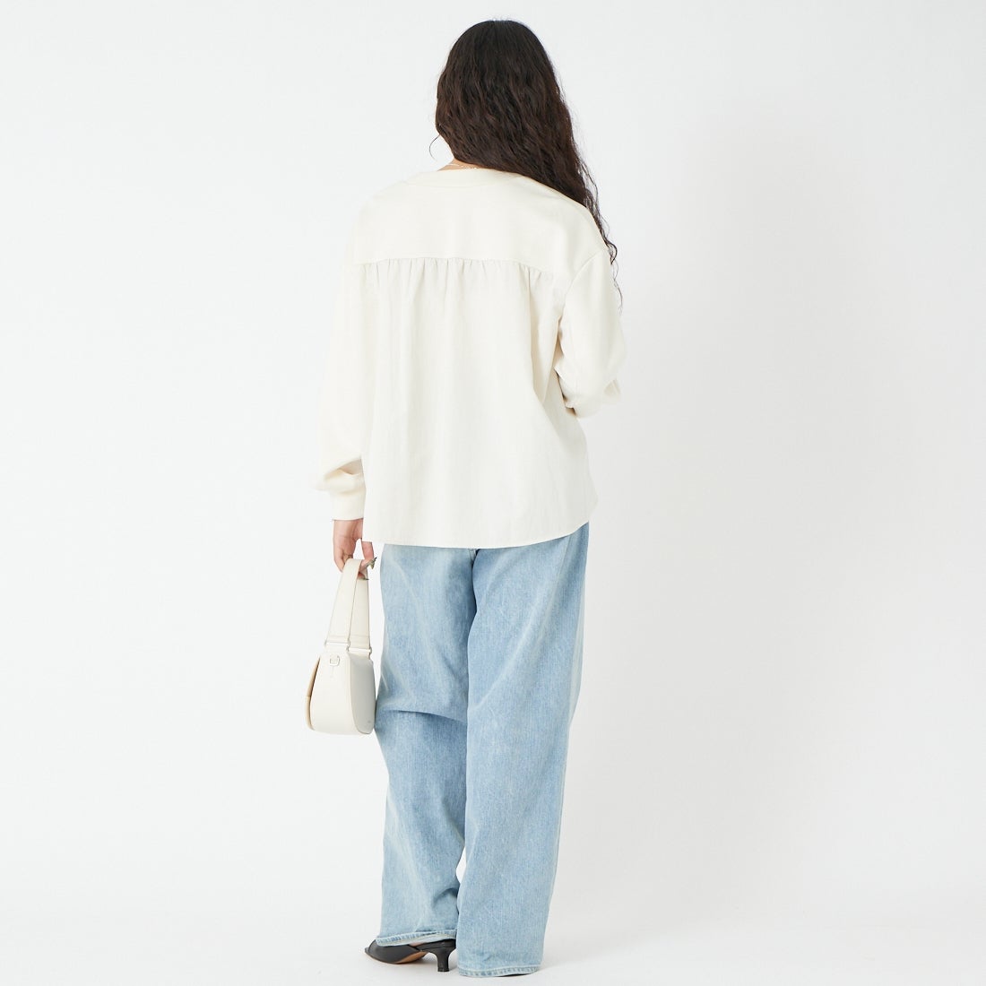 Jf Ready Made [ジェイエフレディメイド] ダンボール切替カーディガン [8560316-02] 59 ｱｲﾎﾞﾘｰ &&モデル身長：162cm 着用サイズ：F&&