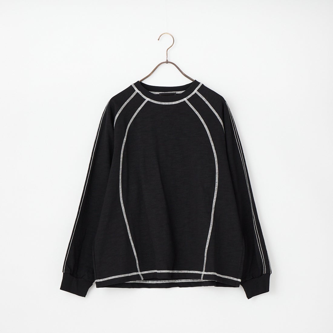 700 BLACK