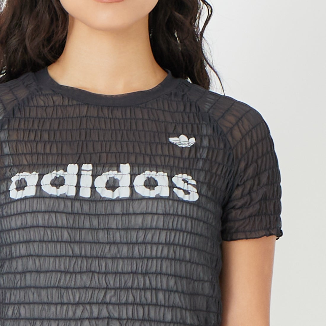 adidas Originals [アディダス オリジナルス] スモックド カリTシャツ [TW526] KD0300 &&モデル身長：162cm 着用サイズ：L&&