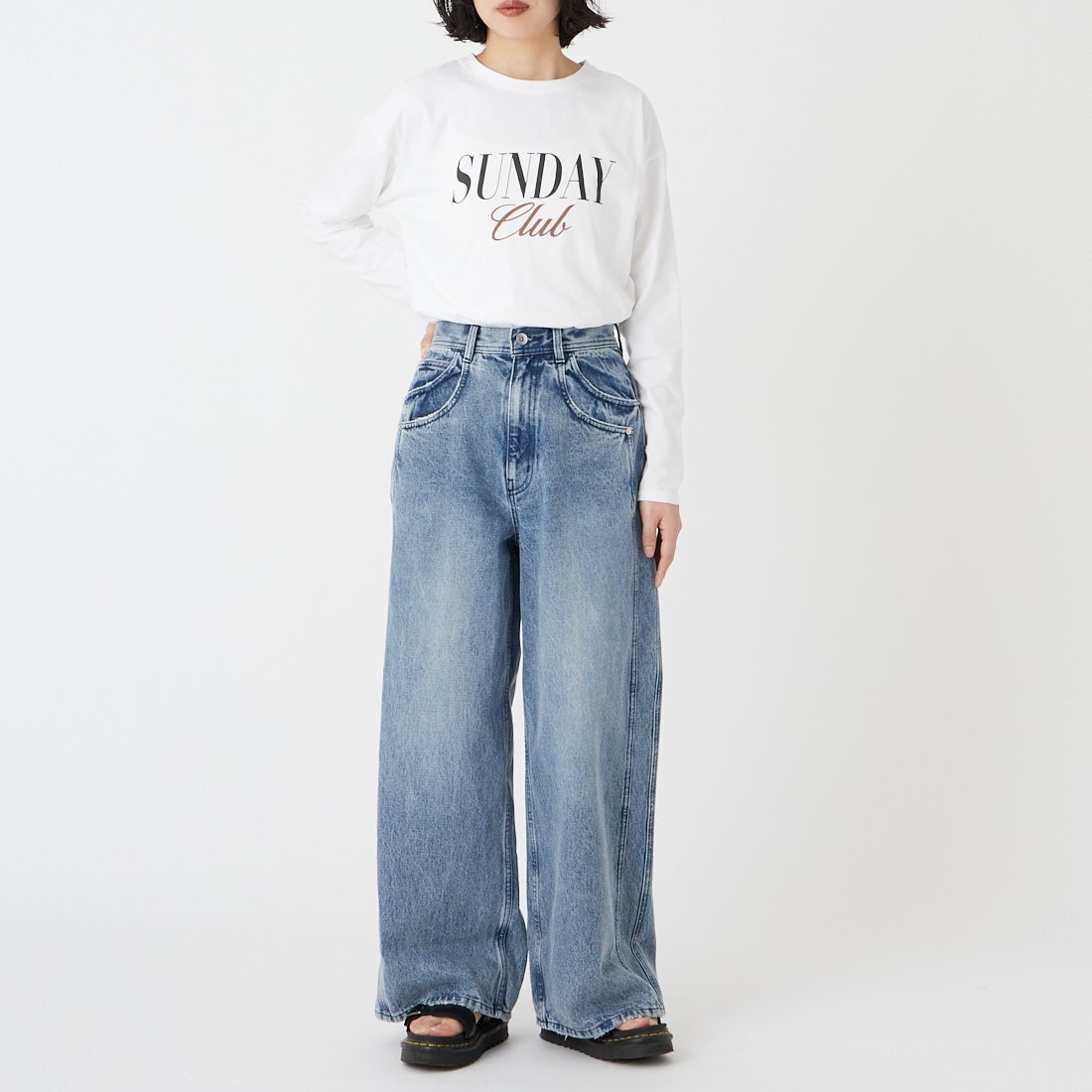 MAISON SPECIAL [メゾンスペシャル] ダブルポケットカラーデニム [21261465803] BLU &&モデル身長：162cm 着用サイズ：24&&