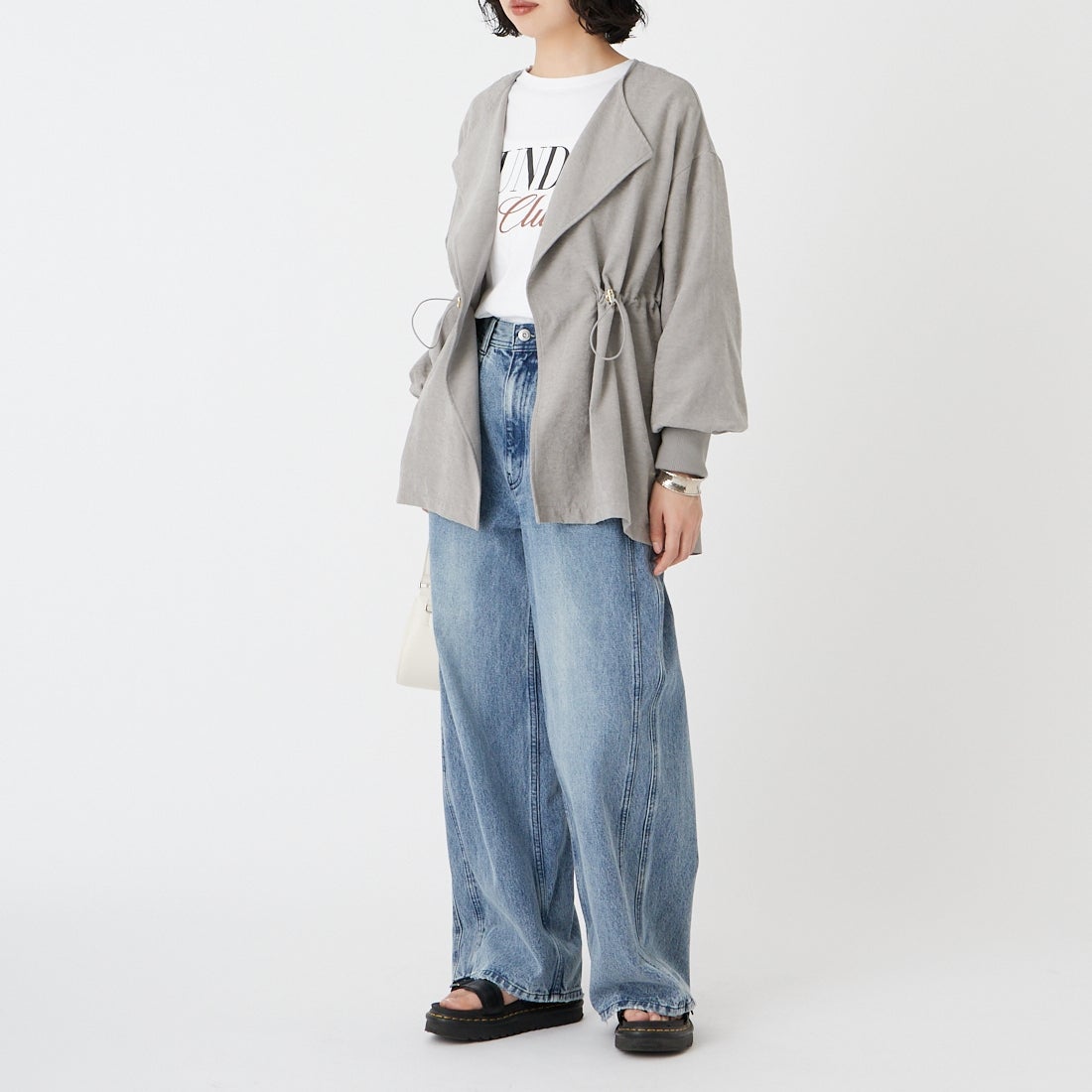 MAISON SPECIAL [メゾンスペシャル] ダブルポケットカラーデニム [21261465803] BLU &&モデル身長：162cm 着用サイズ：24&&