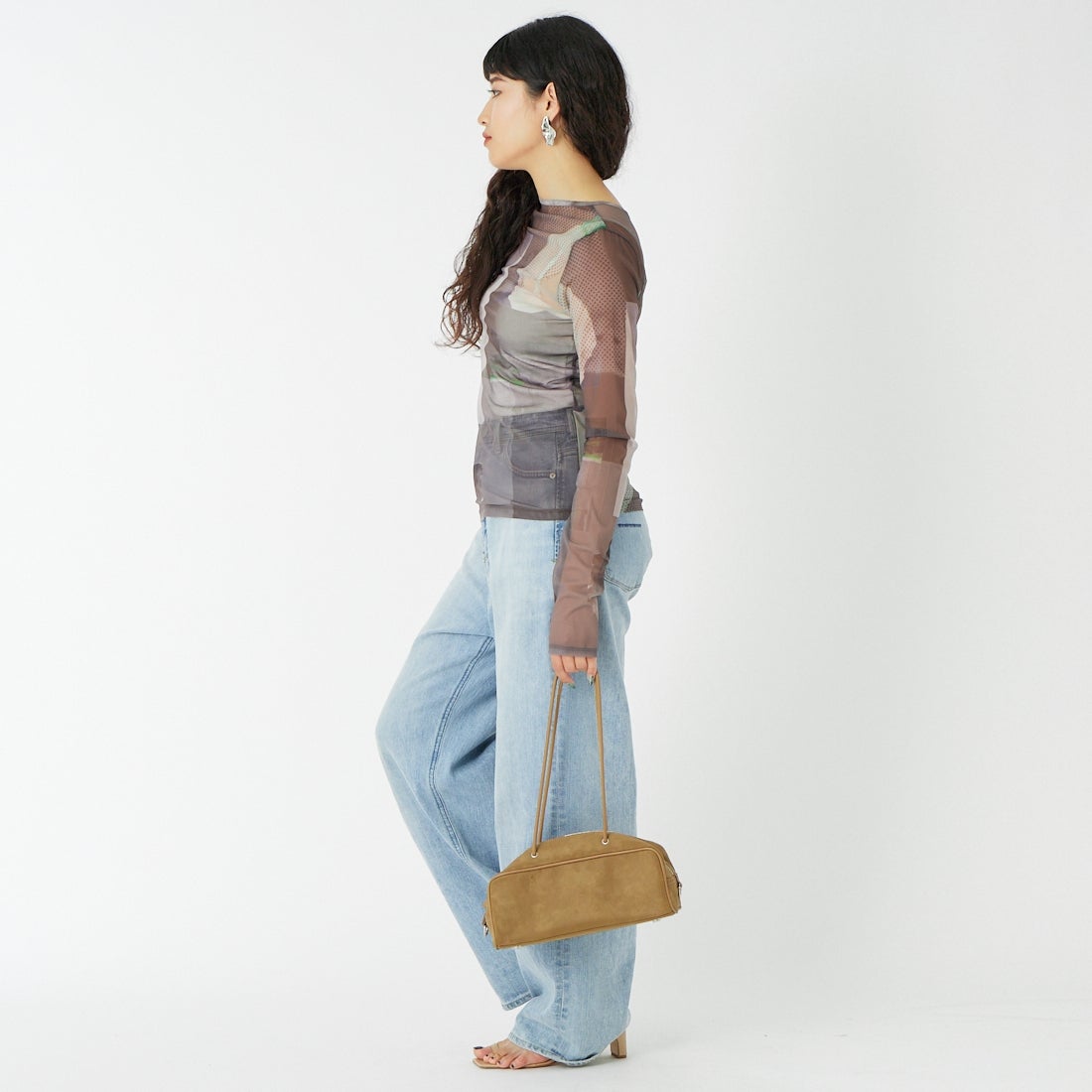 MAISON SPECIAL [メゾンスペシャル] フォトコラージメッシュトップス [21261415805] GRY &&モデル身長：162cm 着用サイズ：F&&