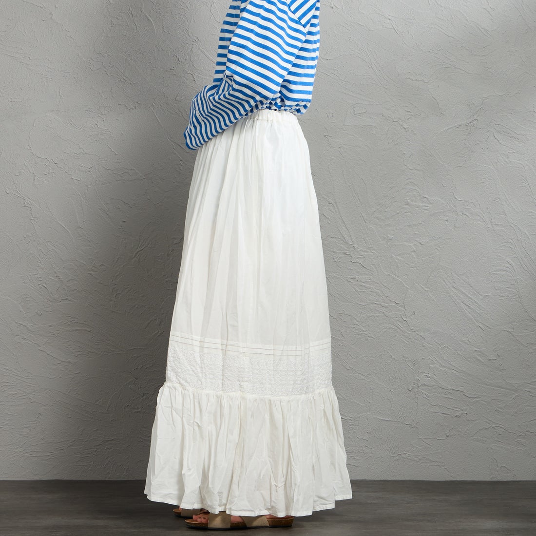 MARMARMAR [マーマーマー] レース切り替えタックボリュームスカート [2-860065] 11 OFF WHI &&モデル身長：158cm 着用サイズ：F&&