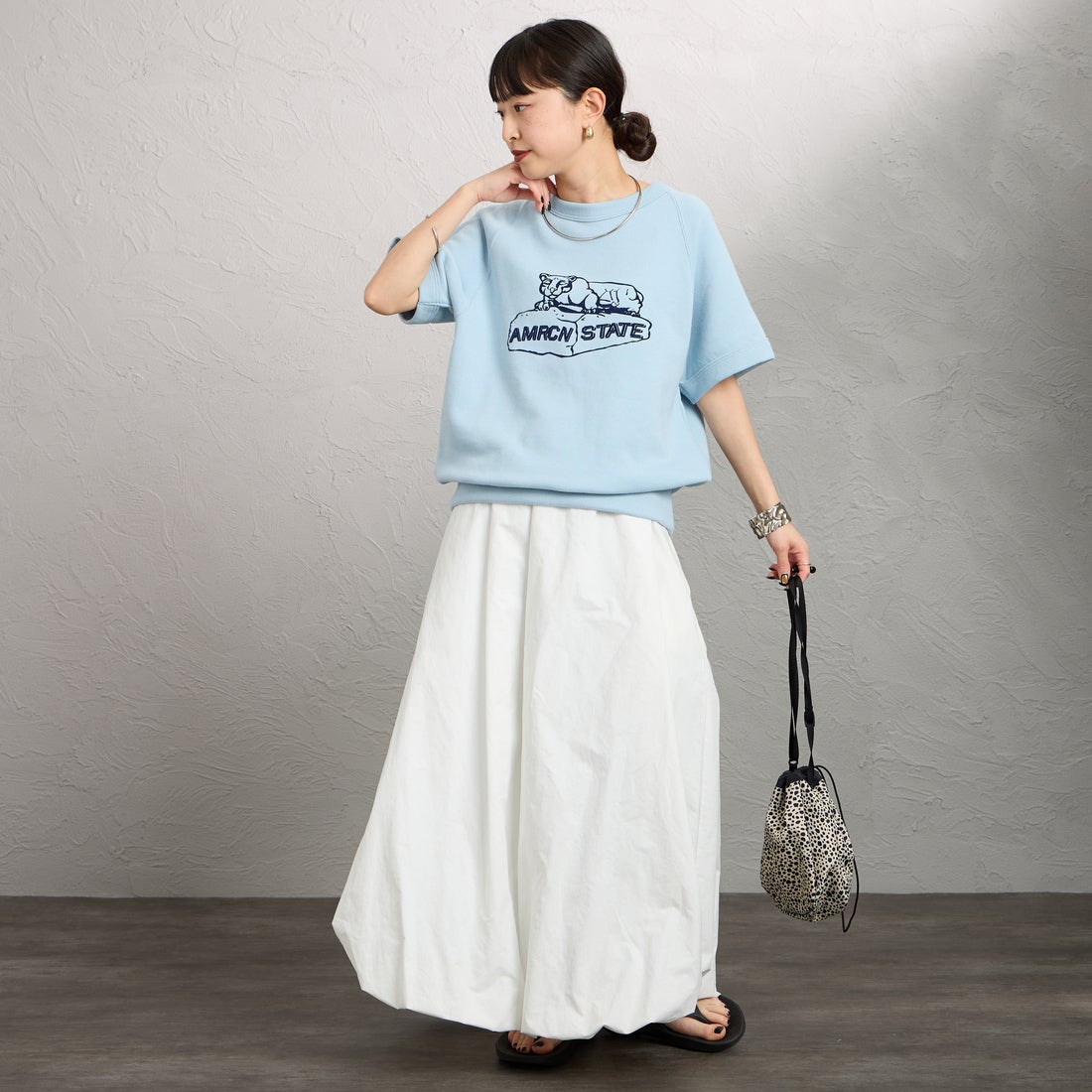 Americana [アメリカーナ] ショートスリーブラグランスウェット [BRF-800A-2] LTﾌﾞﾙｰ &&モデル身長：150cm 着用サイズ：ONE SIZE&&
