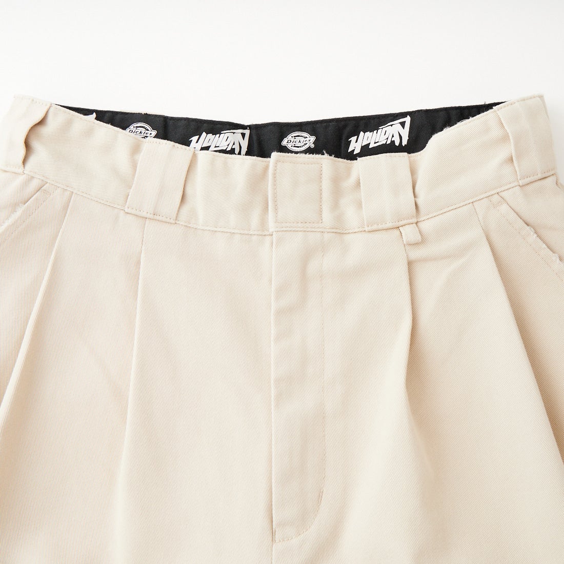 HOLIDAY [ホリデイ] Dickies ドローストリングダメージ2タックパンツ [26102042] ECRU