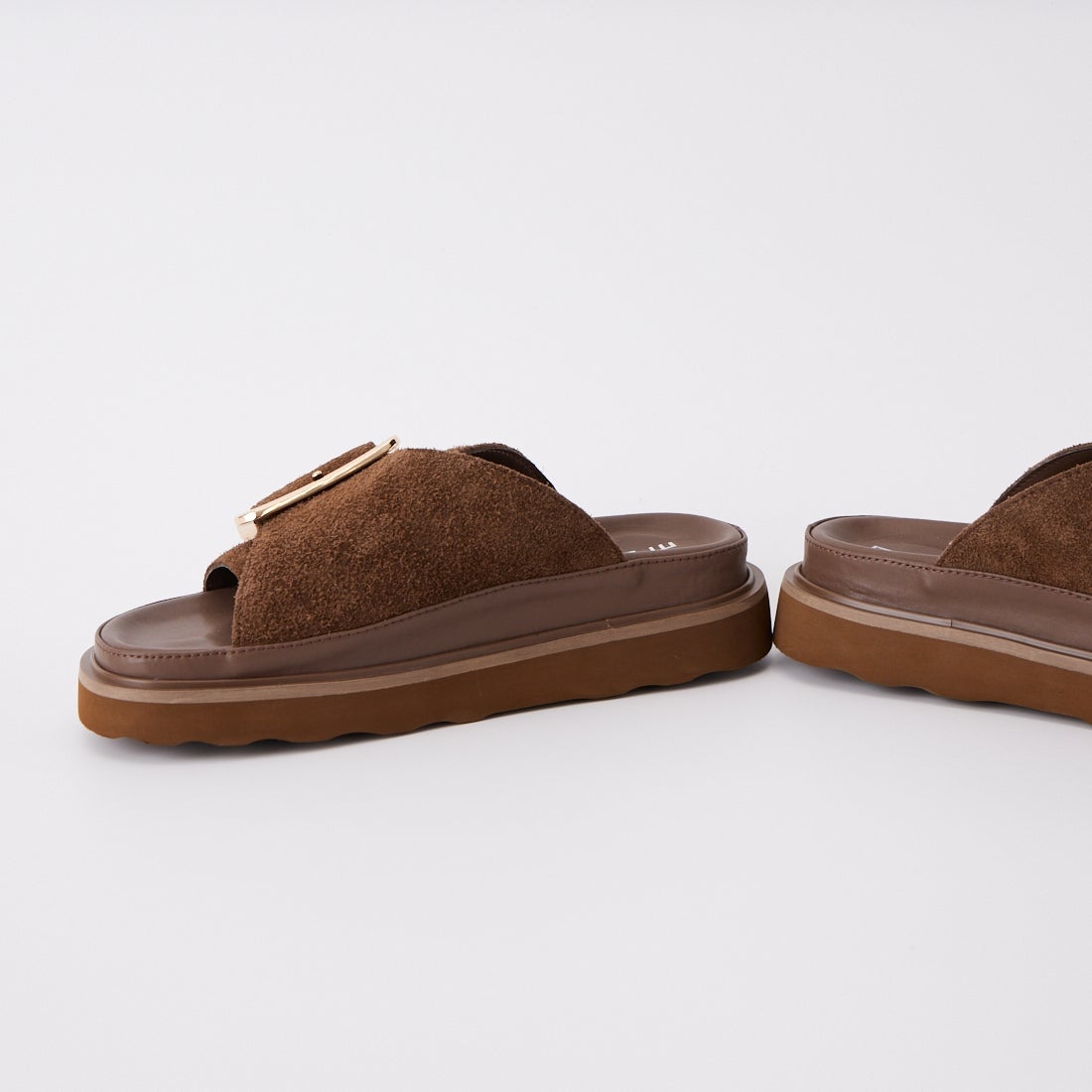 MOHI [モヒ] ビッグバックルサンダル [1-1902466-BR] CASTANA