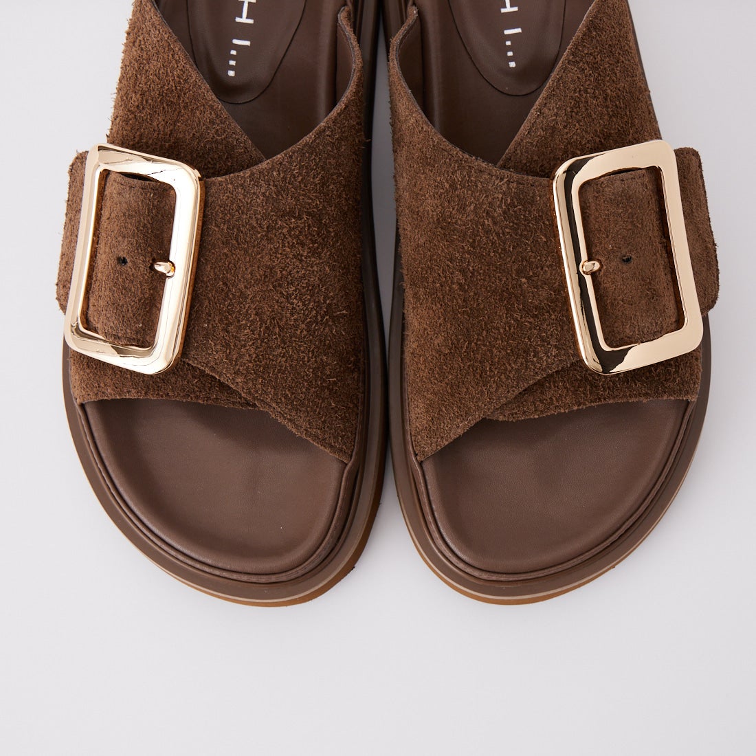 MOHI [モヒ] ビッグバックルサンダル [1-1902466-BR] CASTANA