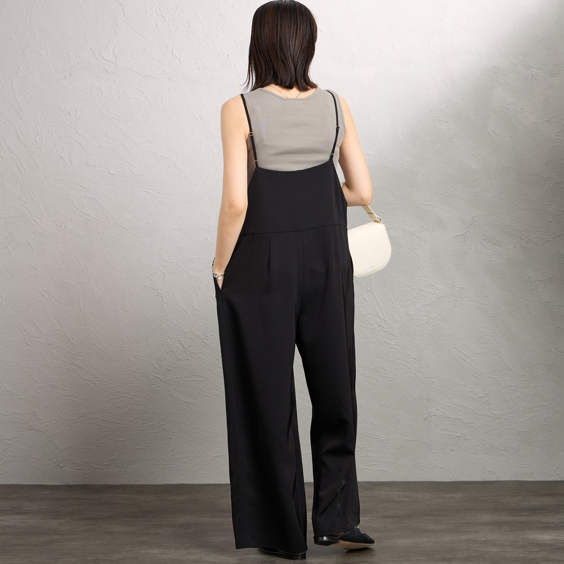 MICA&DEAL [マイカアンドディール] サロペット [0126104015] BLACK &&モデル身長：160cm 着用サイズ：F&&