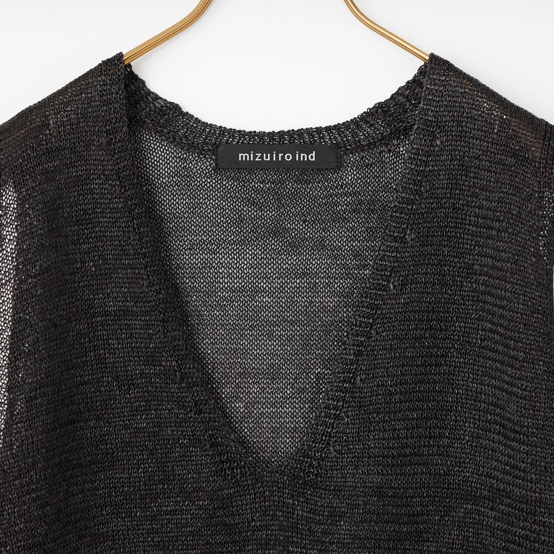 mizuiro ind [ミズイロインド] ワイドVネックベスト [1-220062] 99 BLACK