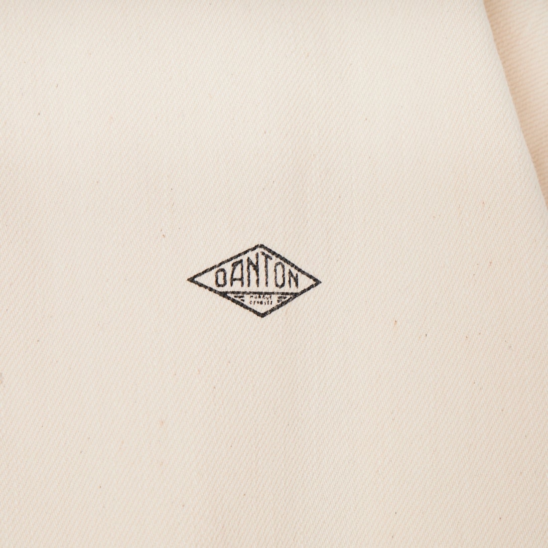 DANTON [ダントン] KATSURAGI ショート丈ノーカラーワークジャケット [DT-A0670MHT] ECRU