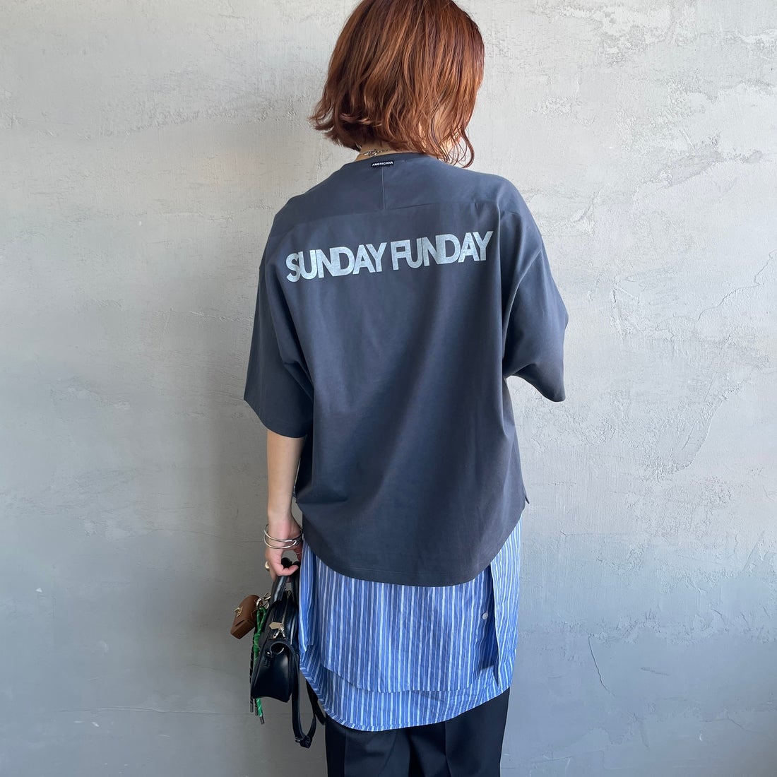 Americana × JEANS FACTORY [アメリカーナ × ジーンズファクトリー] 別注 AMERICANA ショート丈プリントTシャツ [ASO-M-851-2-JF] ｽﾐｸﾛ &&モデル身長：158cm 着用サイズ：ONE SIZE&&