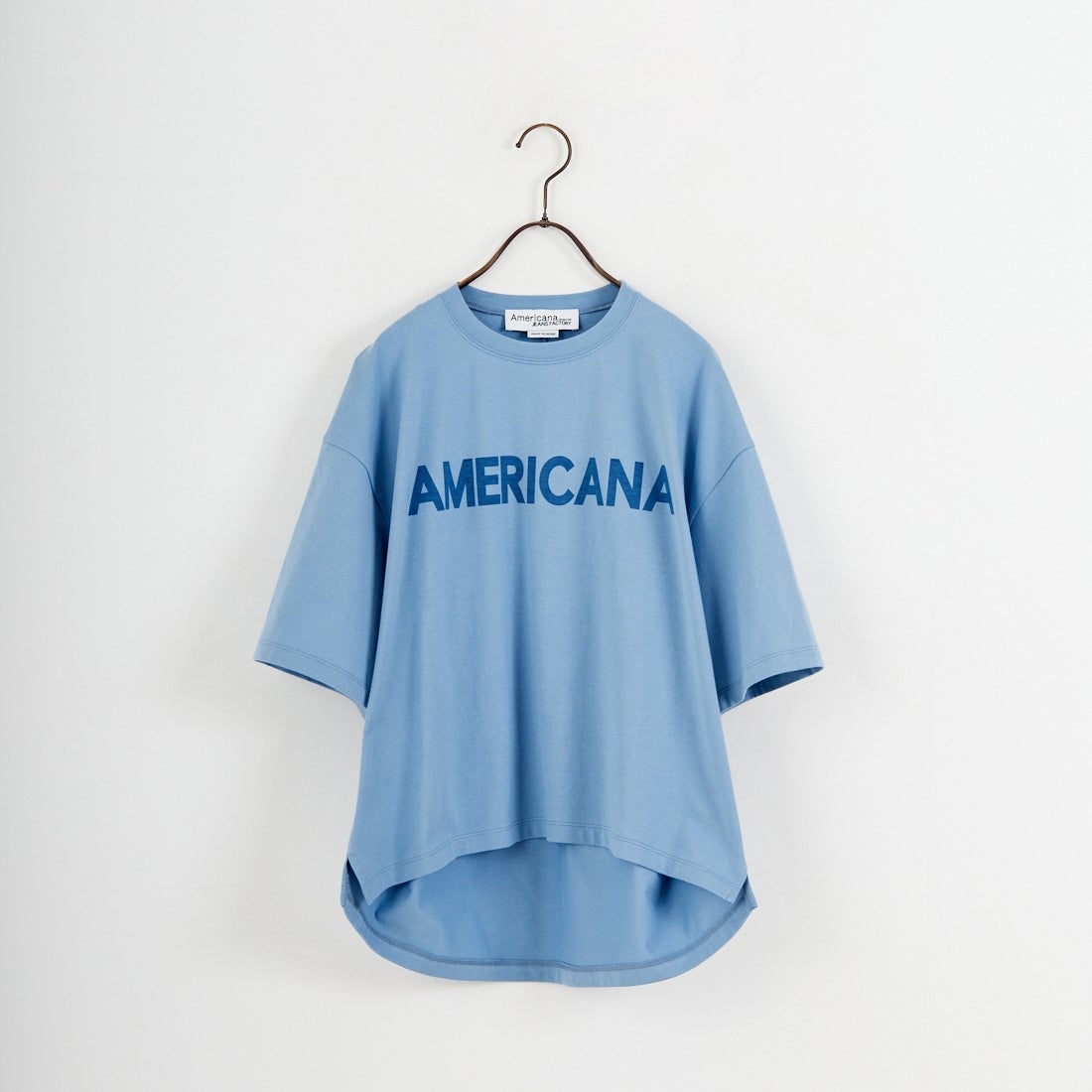 Americana × JEANS FACTORY [アメリカーナ × ジーンズファクトリー] 別注 AMERICANA ショート丈プリントTシャツ [ASO-M-851-2-JF] ﾌﾞﾙｰ