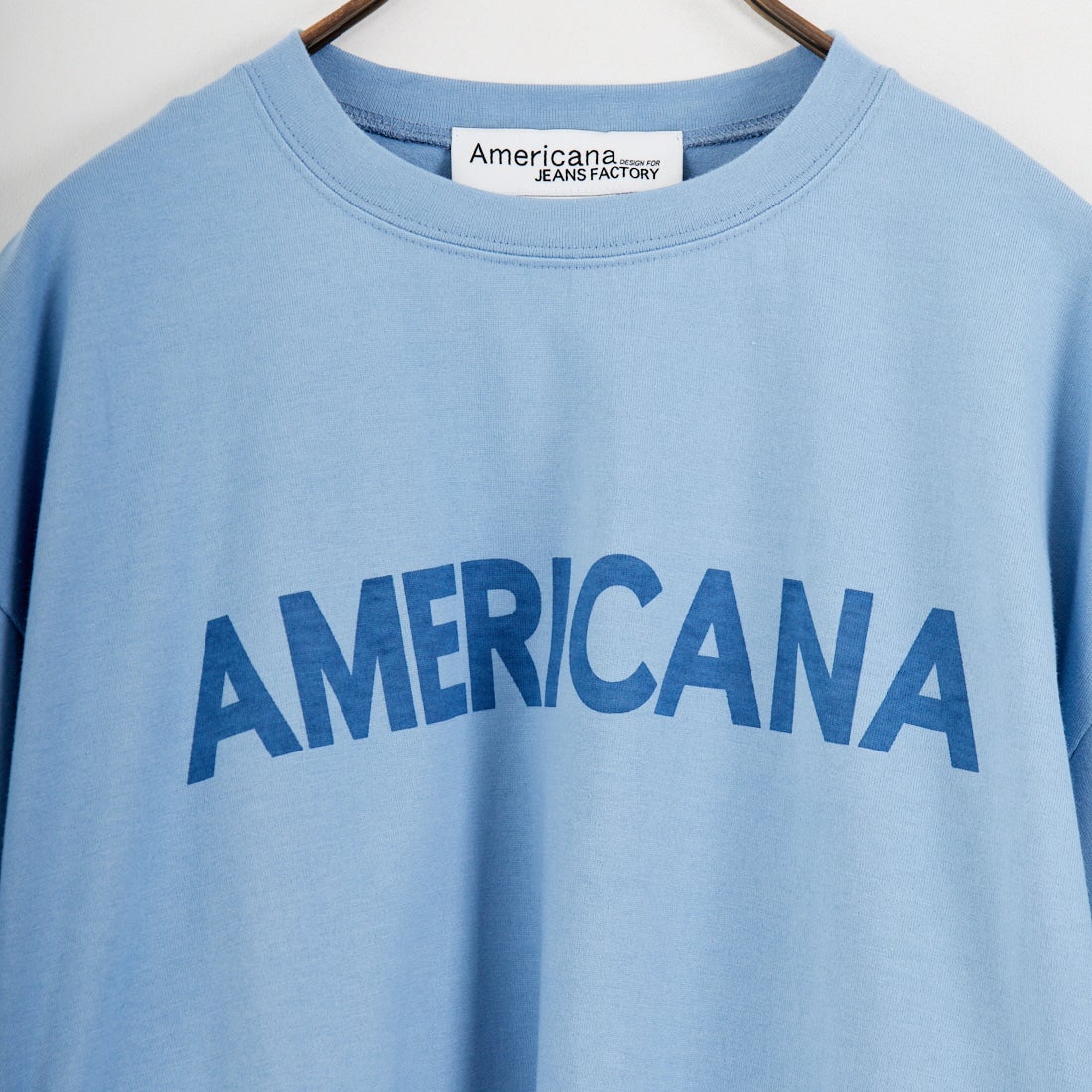 Americana × JEANS FACTORY [アメリカーナ × ジーンズファクトリー] 別注 AMERICANA ショート丈プリントTシャツ [ASO-M-851-2-JF] ﾌﾞﾙｰ