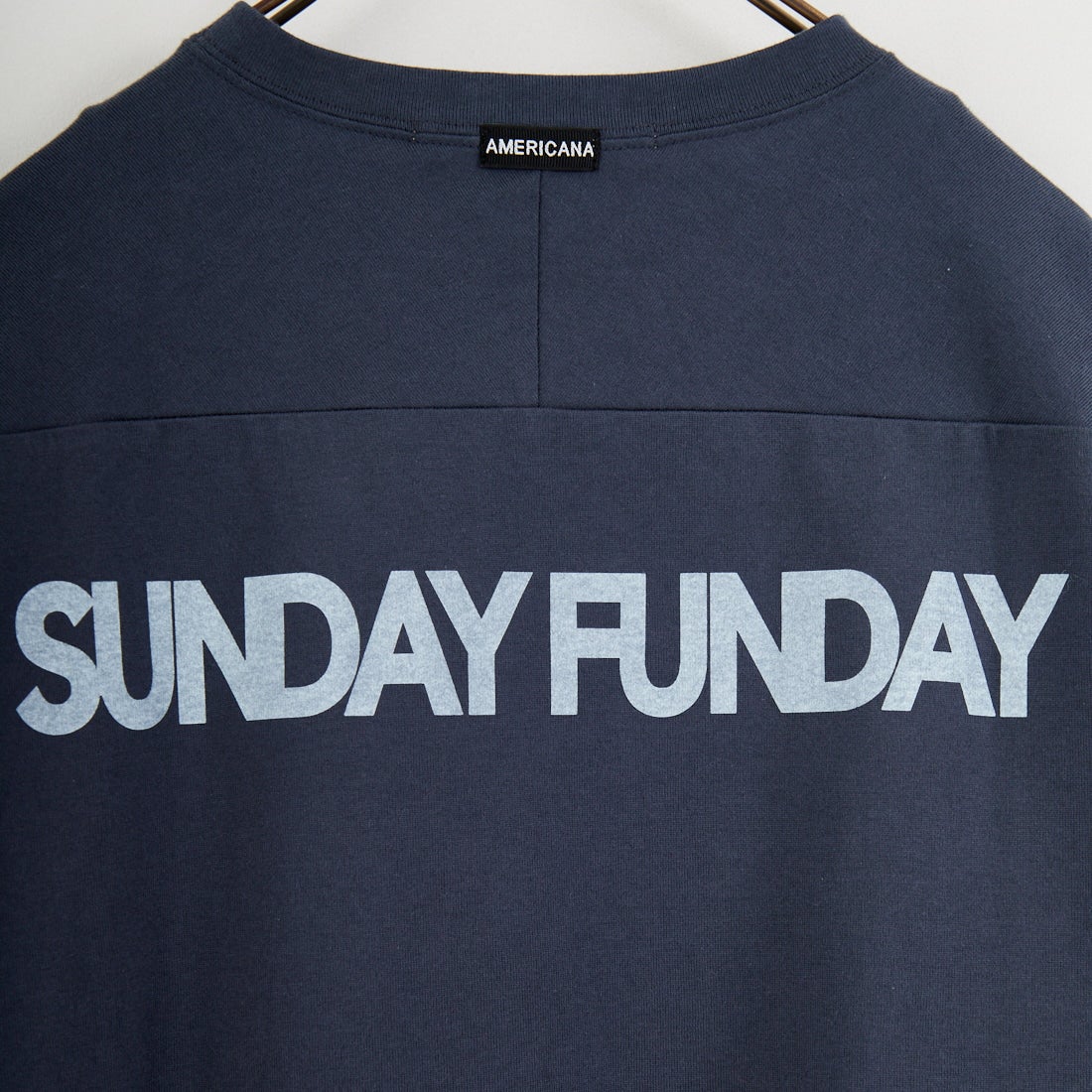 Americana × JEANS FACTORY [アメリカーナ × ジーンズファクトリー] 別注 AMERICANA ショート丈プリントTシャツ [ASO-M-851-2-JF] ｽﾐｸﾛ