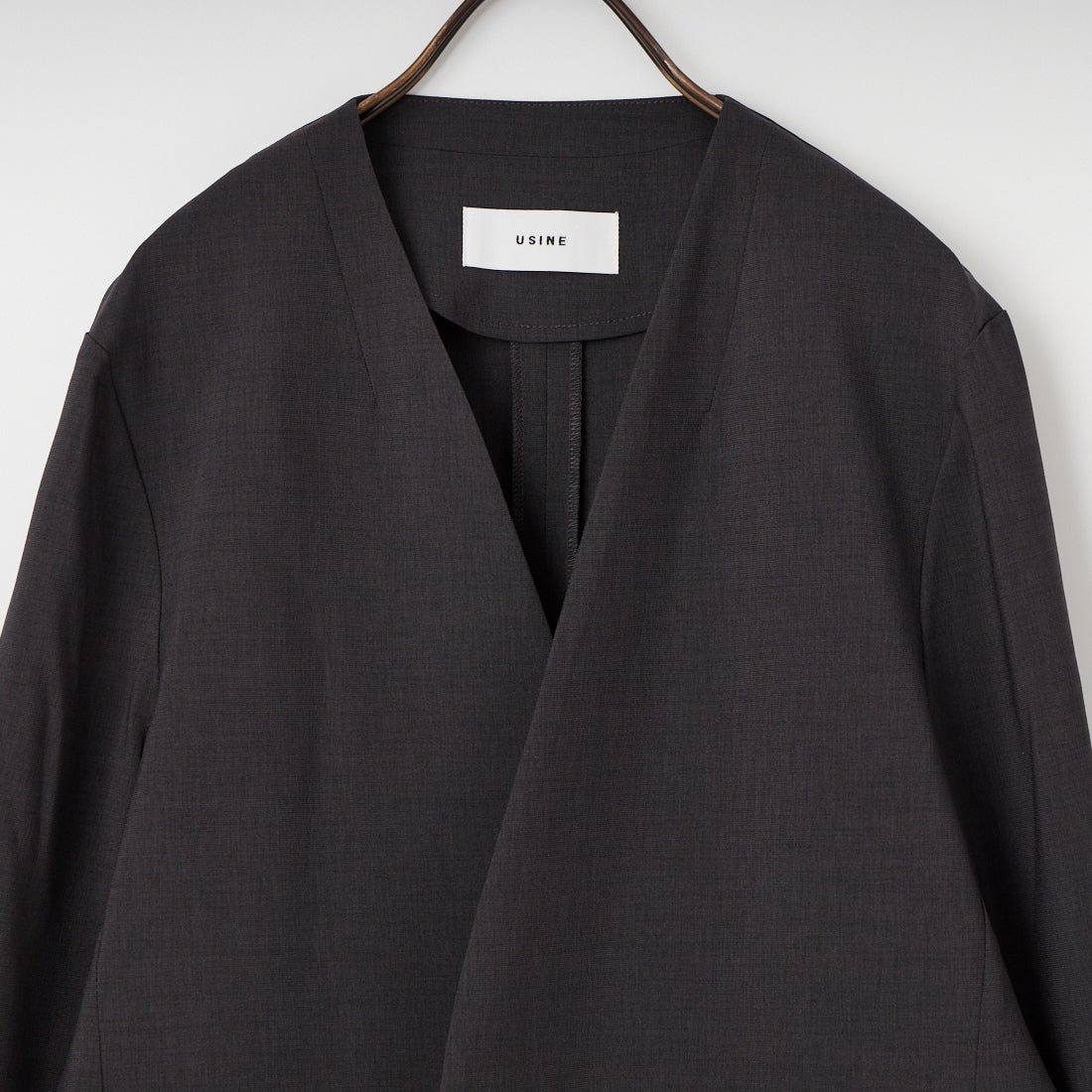 USINE [ユジーヌ] 機能素材ノーカラージャケット [21267055] 003 ﾁｬｺｰﾙS
