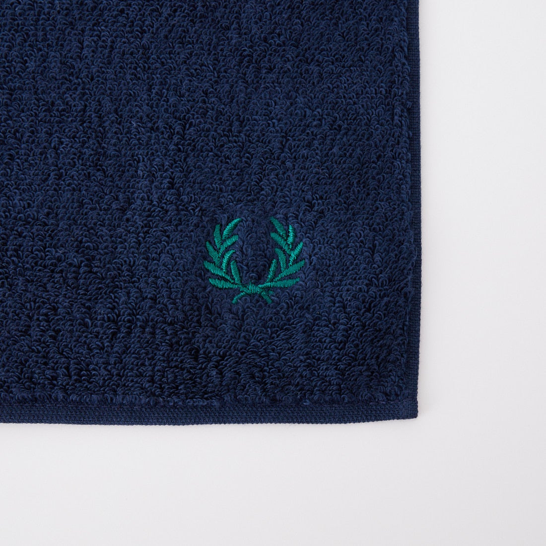 FRED PERRY [フレッドペリー] タオルハンカチ [F20008] 86A TENNIS