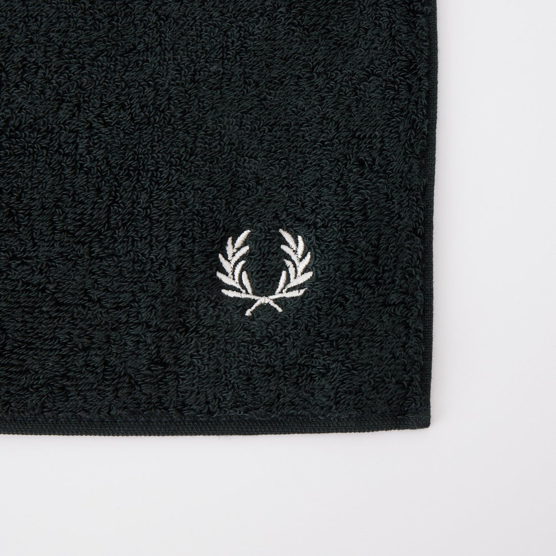 FRED PERRY [フレッドペリー] タオルハンカチ [F20008] T50 NIGHT