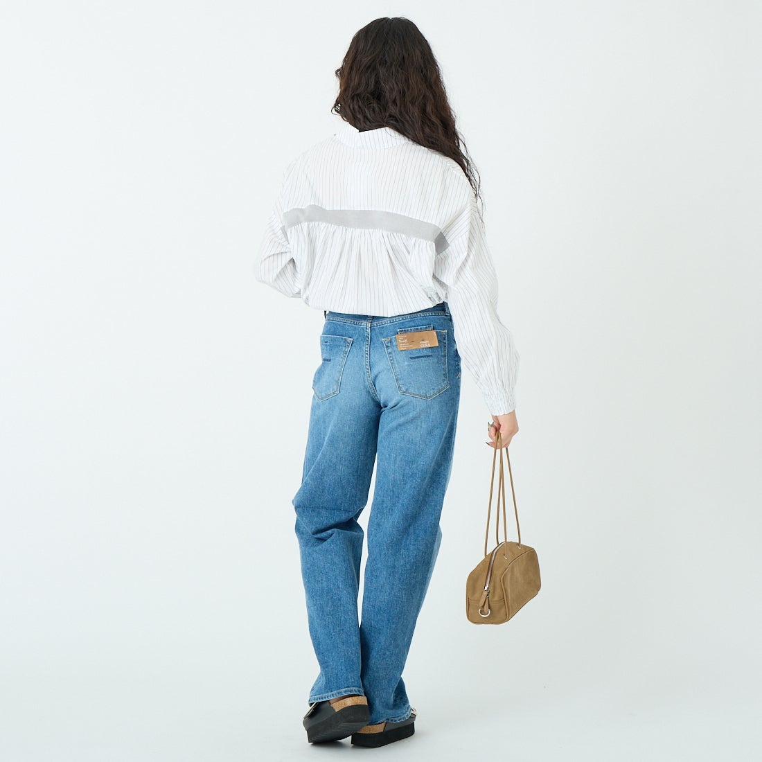 YANUK [ヤヌーク] ストレート GINA/ジーナ [57161032] HBL &&モデル身長：162cm 着用サイズ：24&&