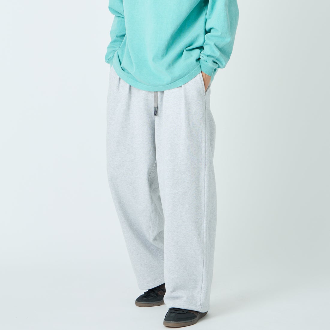 ASH&&モデル身長：179cm 着用サイズ：M&&