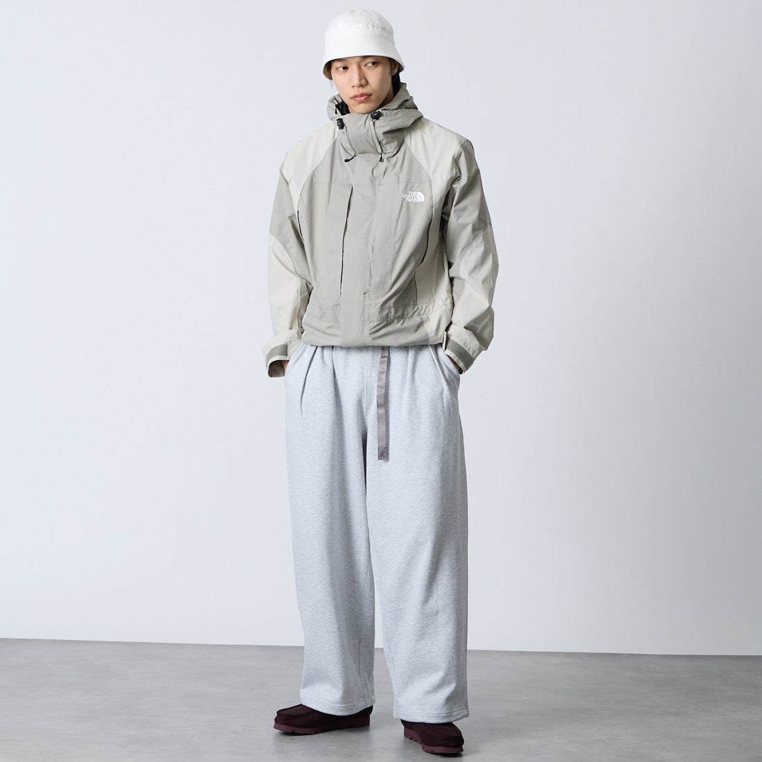GRAMiCCi [グラミチ] 別注 ワイドスウェットパンツ [GUP6-S2017-JF] ASH &&モデル身長：179cm 着用サイズ：M&&