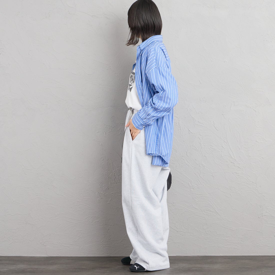 GRAMiCCi [グラミチ] 別注 ワイドスウェットパンツ [GUP6-S2017-JF] ASH &&モデル身長：162cm 着用サイズ：S&&