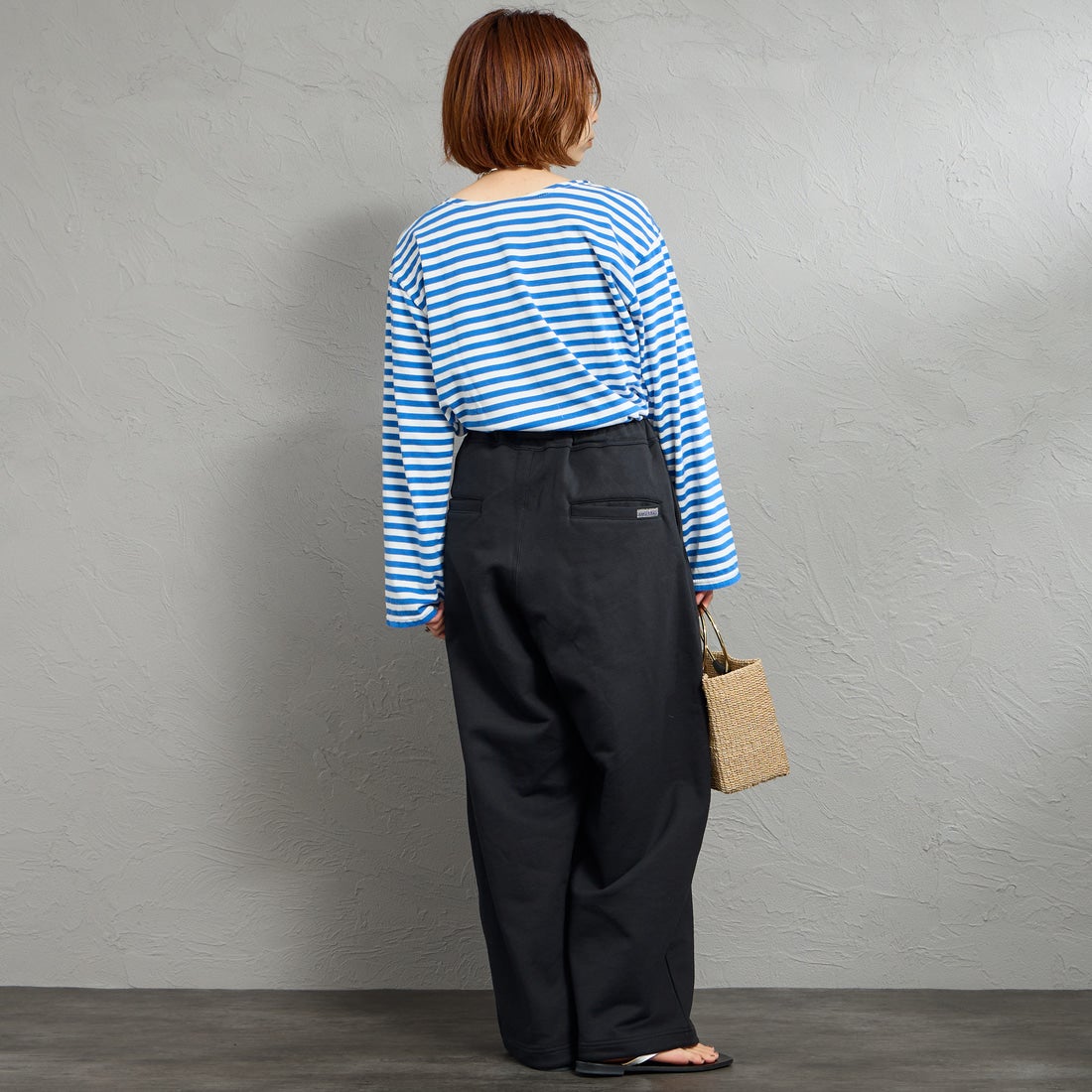 GRAMiCCi [グラミチ] 別注 ワイドスウェットパンツ [GUP6-S2017-JF] BLACK &&モデル身長：158cm 着用サイズ：XS&&