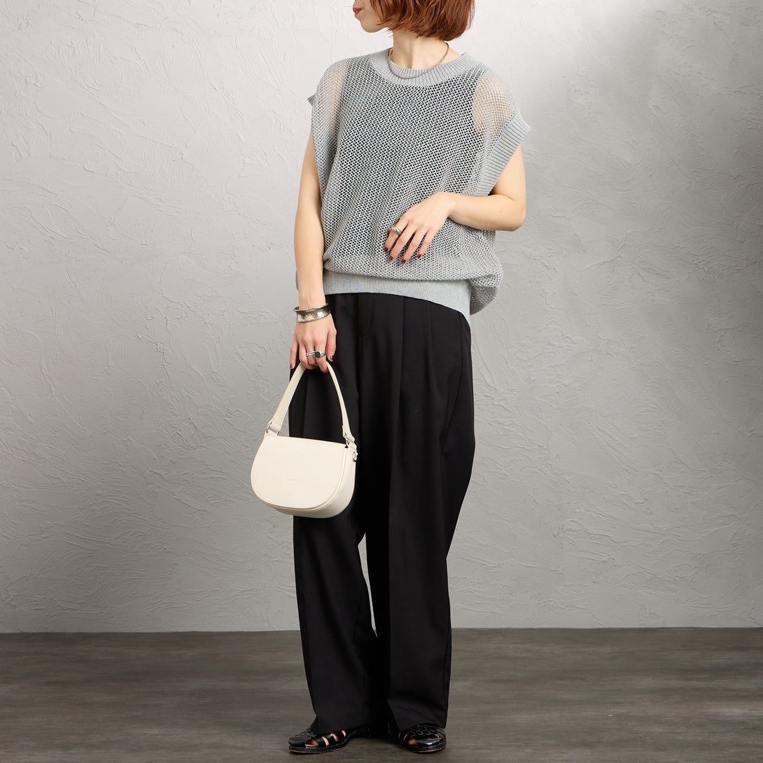 MARMARMAR [マーマーマー] メッシュショートベスト [1-820040] 90 L.GRAY &&モデル身長：158cm 着用サイズ：F&&