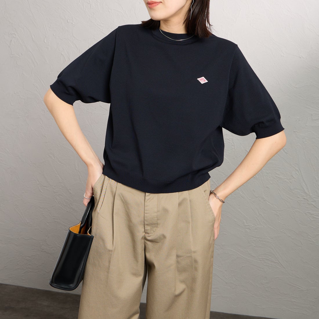 BLACK &&モデル身長：160cm 着用サイズ：36&&